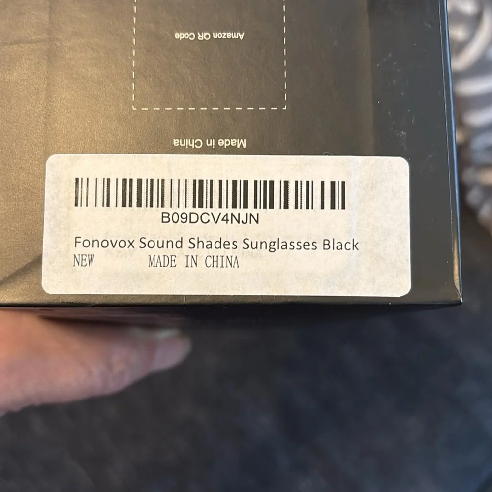 Smart Audio Sports Sunglassess w/ bluetooth
